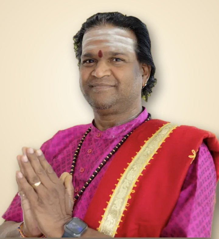 Priest Kumar Naganathan Gurukkal
